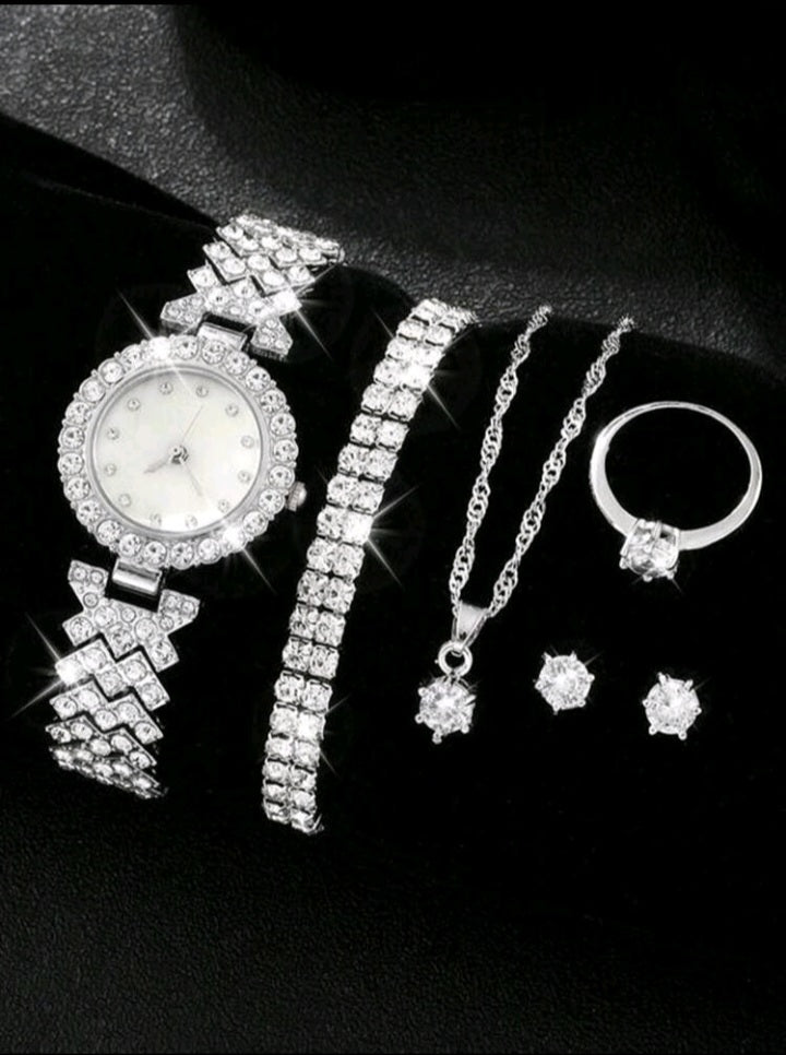 Parure montre argentée