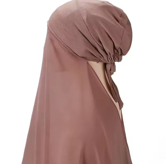 Hijab à attacher